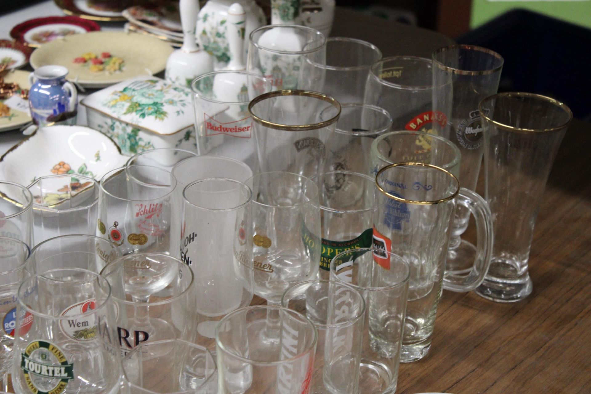 A LARGE QUANTITY OF BRANDY BEER GLASSES, TUMBLERS, ETC - Image 4 of 5