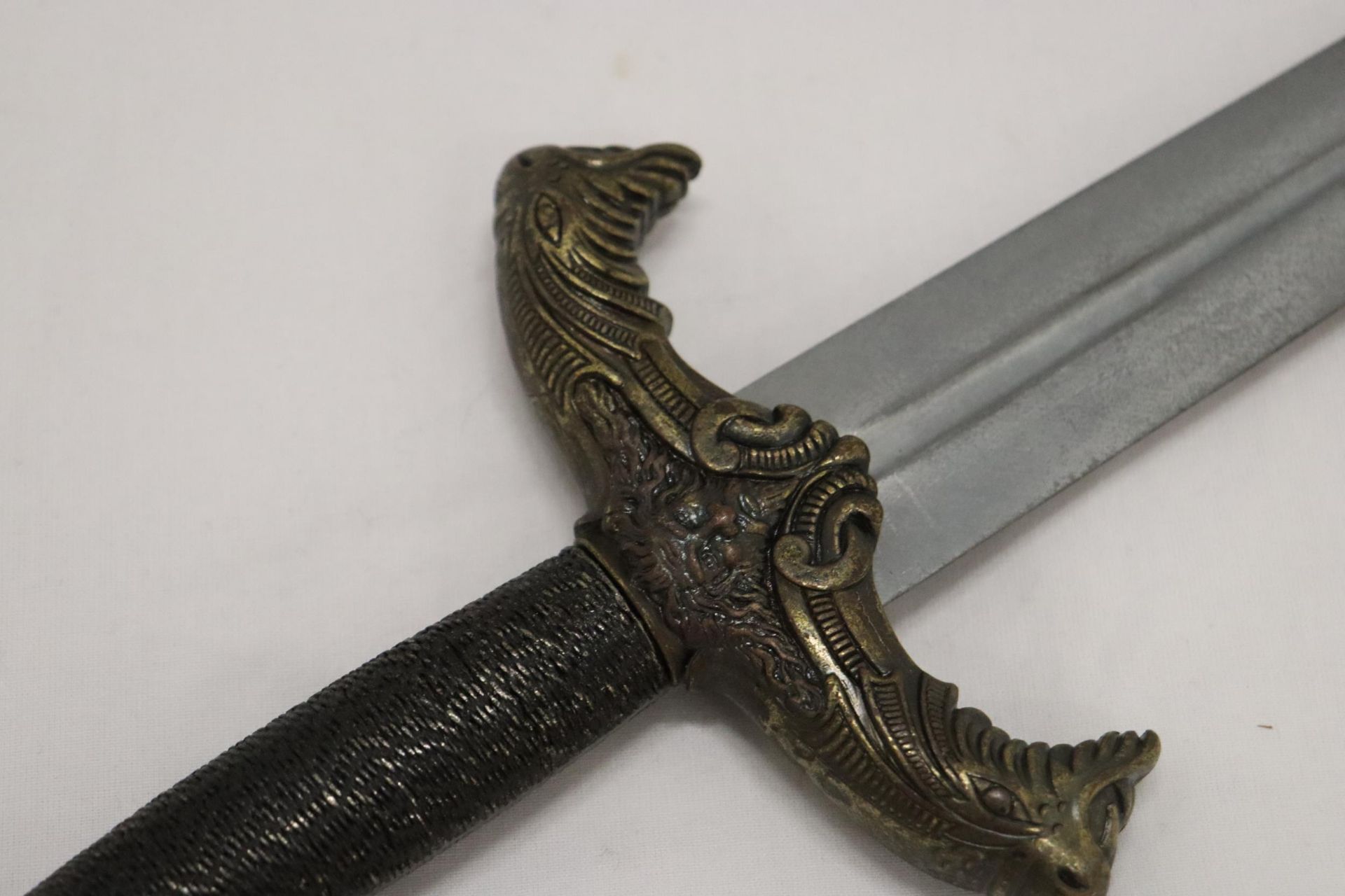 A REPLICA OF KING ARTHUR'S METAL DAGGER - Image 4 of 7