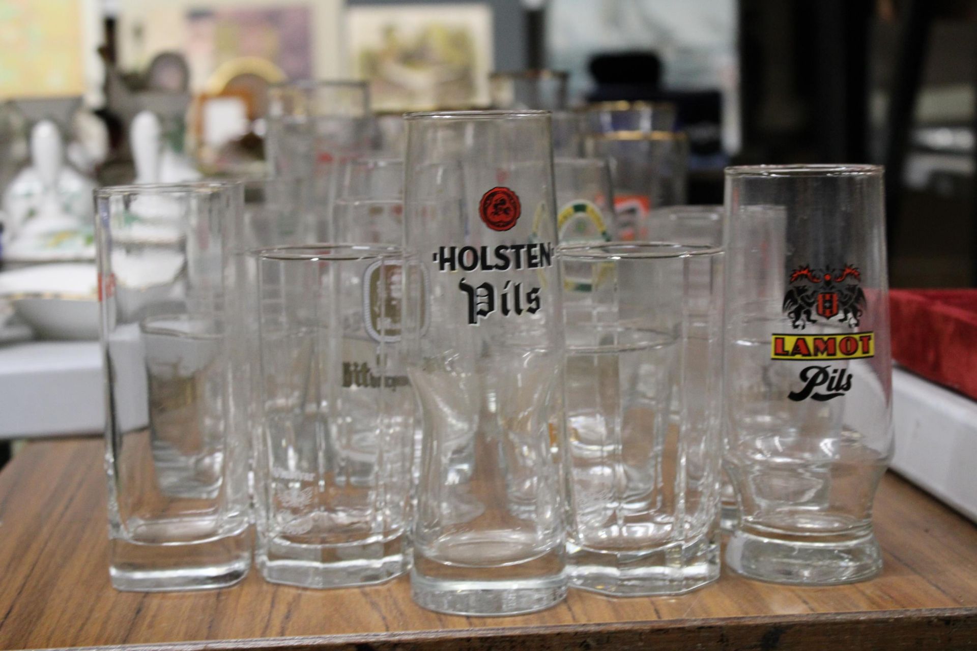 A LARGE QUANTITY OF BRANDY BEER GLASSES, TUMBLERS, ETC - Image 2 of 5