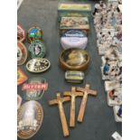 A QUANTITY OF VINTAGE TINS TOGETHER WITH RELIGIOUS WOODEN CROSSES