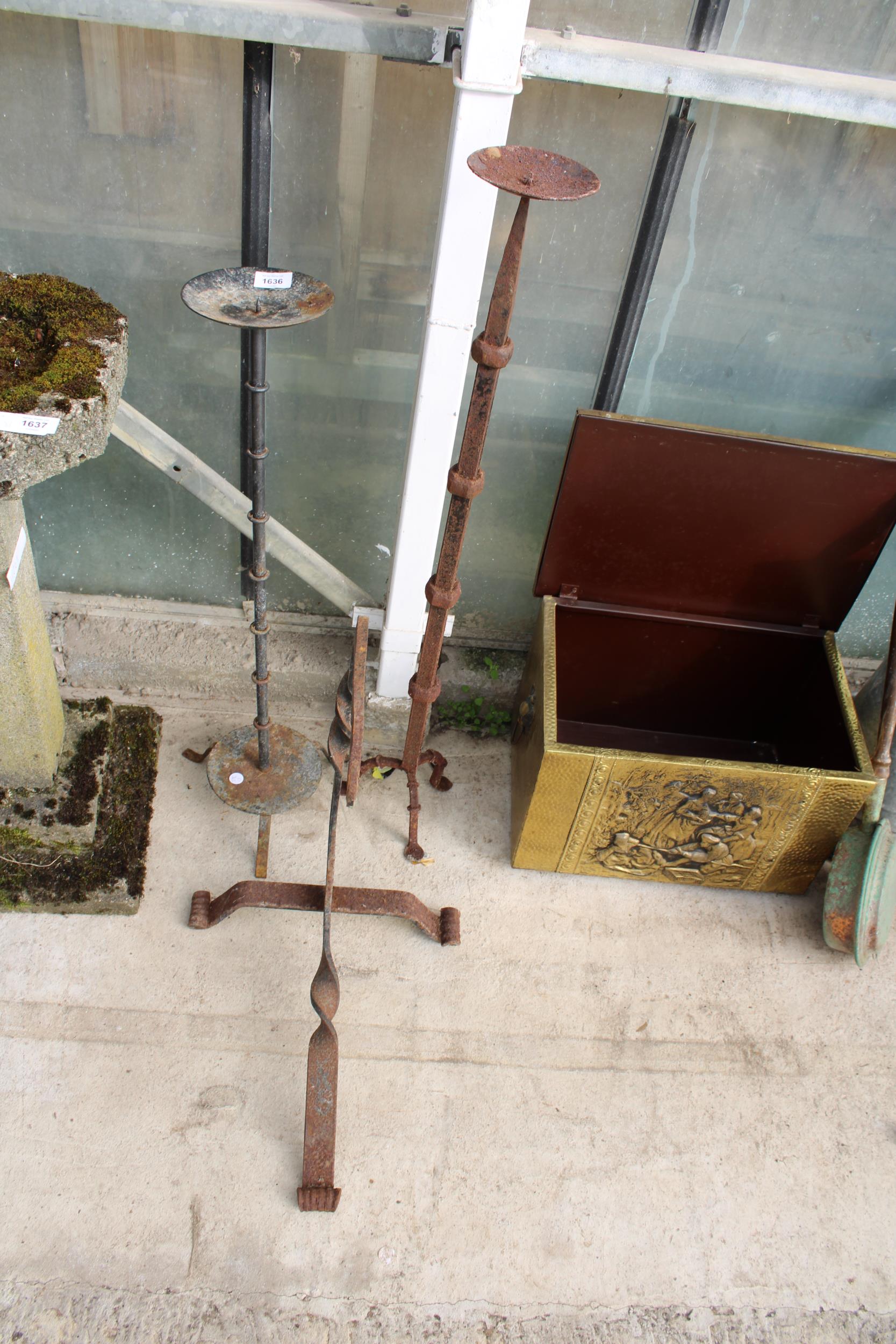 TWO VINTAGE METAL CANDLESTICKS AND A METAL BRACKET