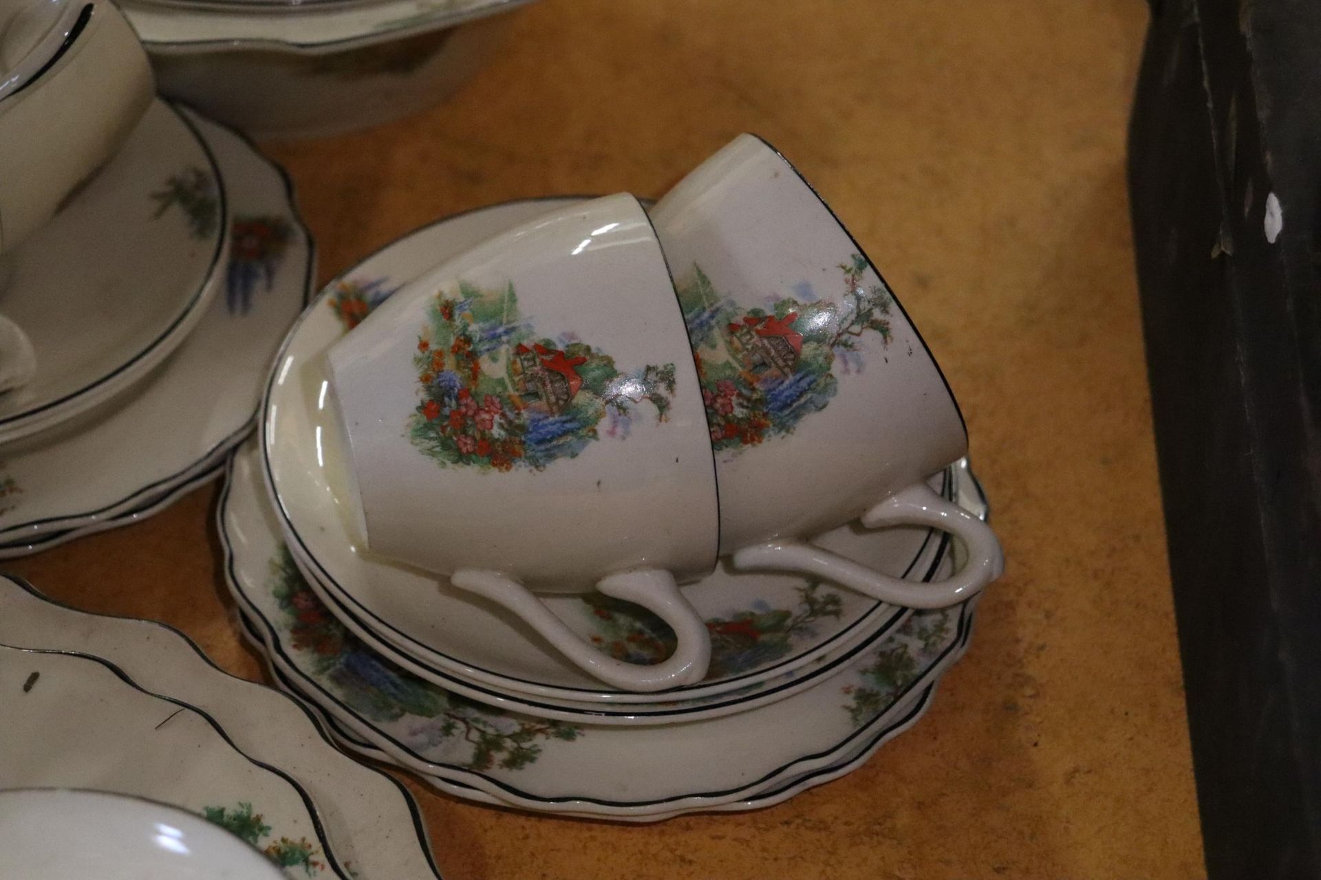 A MYOTT STAFFORDSHIRE DINNER SERVICE TO INCLUDE TUREENS, BOWLS, SAUCE BOAT, PLATES, ETC., - Image 3 of 10