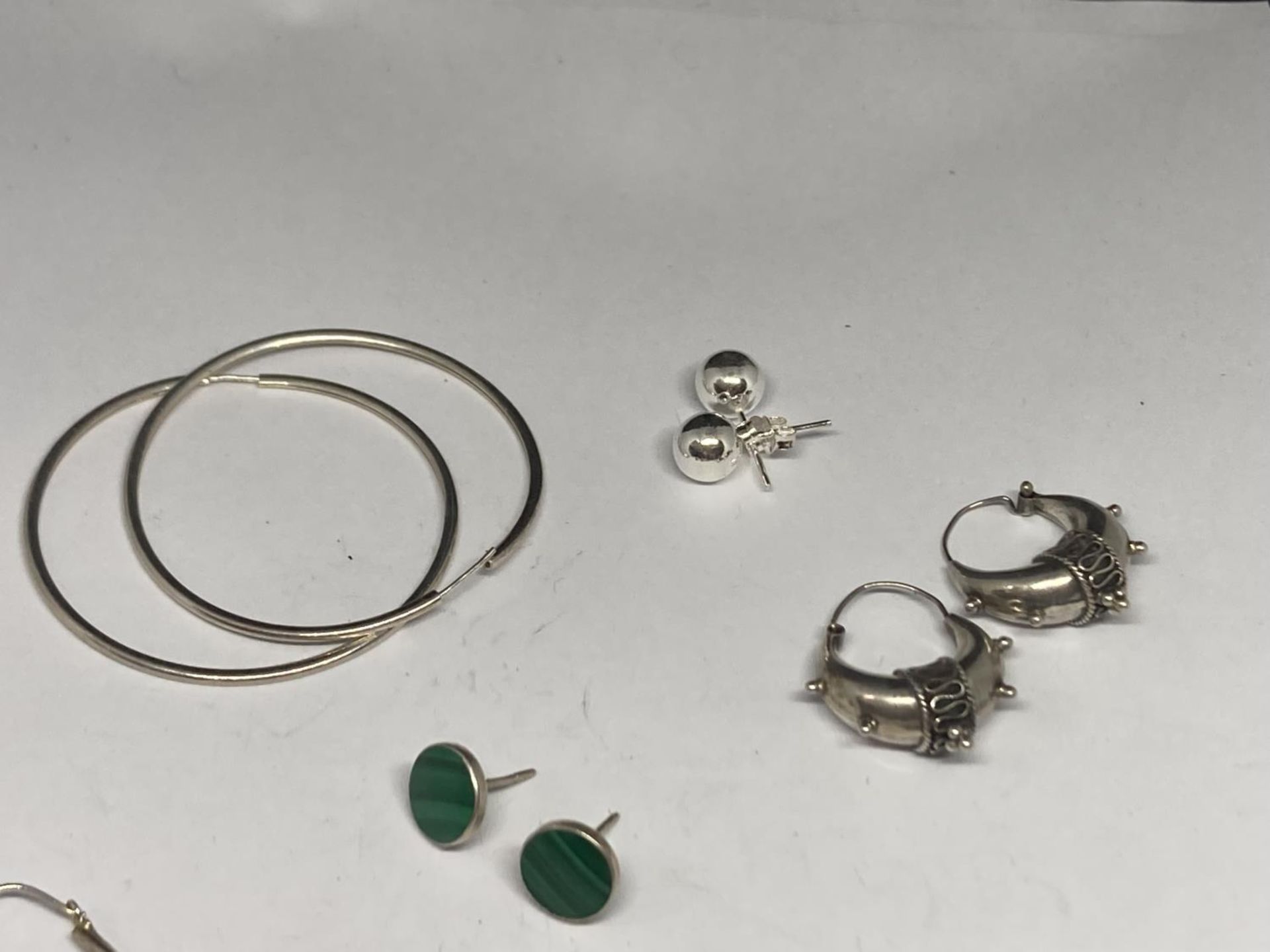 SEVEN PAIRS OF SILVER EARRINGS - Image 2 of 3