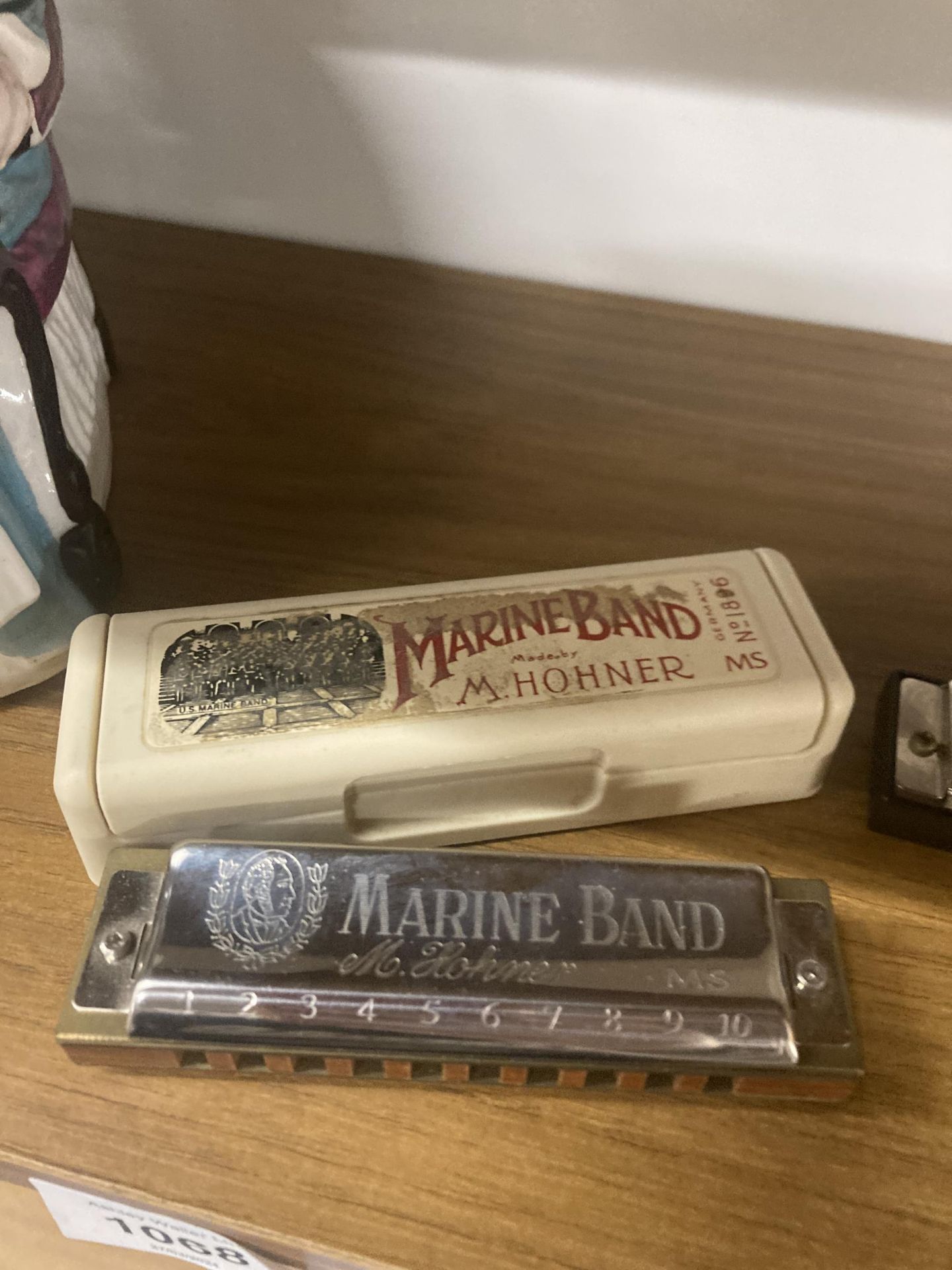 THREE HARMONICAS TO INCLUDE A HOHNER MARINE BAND NO. 1896, A HOHNER GREAT LITTLE HARP AND A HERO - Image 2 of 3
