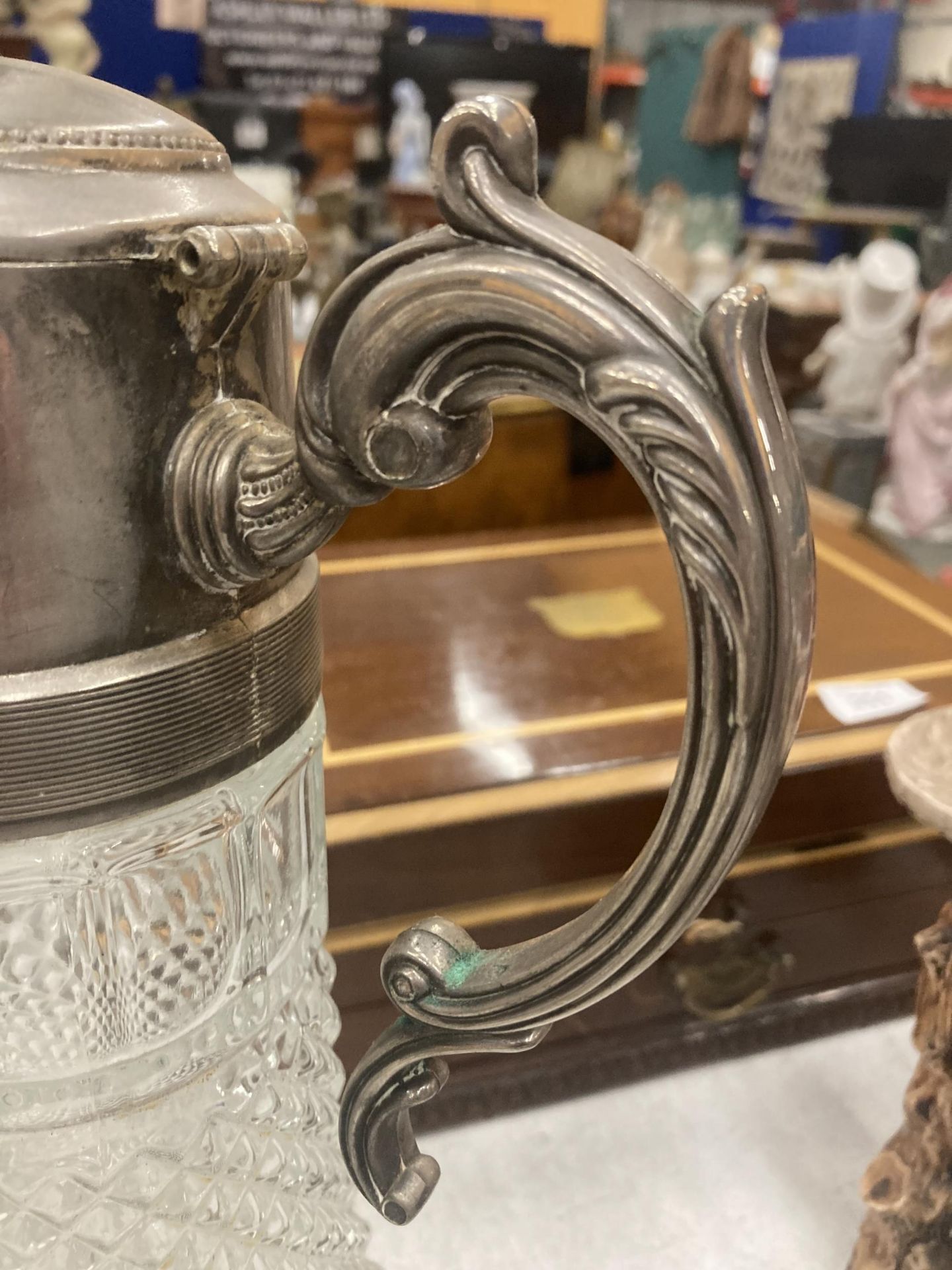 A CUT GLASS CLARET JUG WITH SILVER PLATED TOP AND A SMALL PEWTER JUG - Image 6 of 6