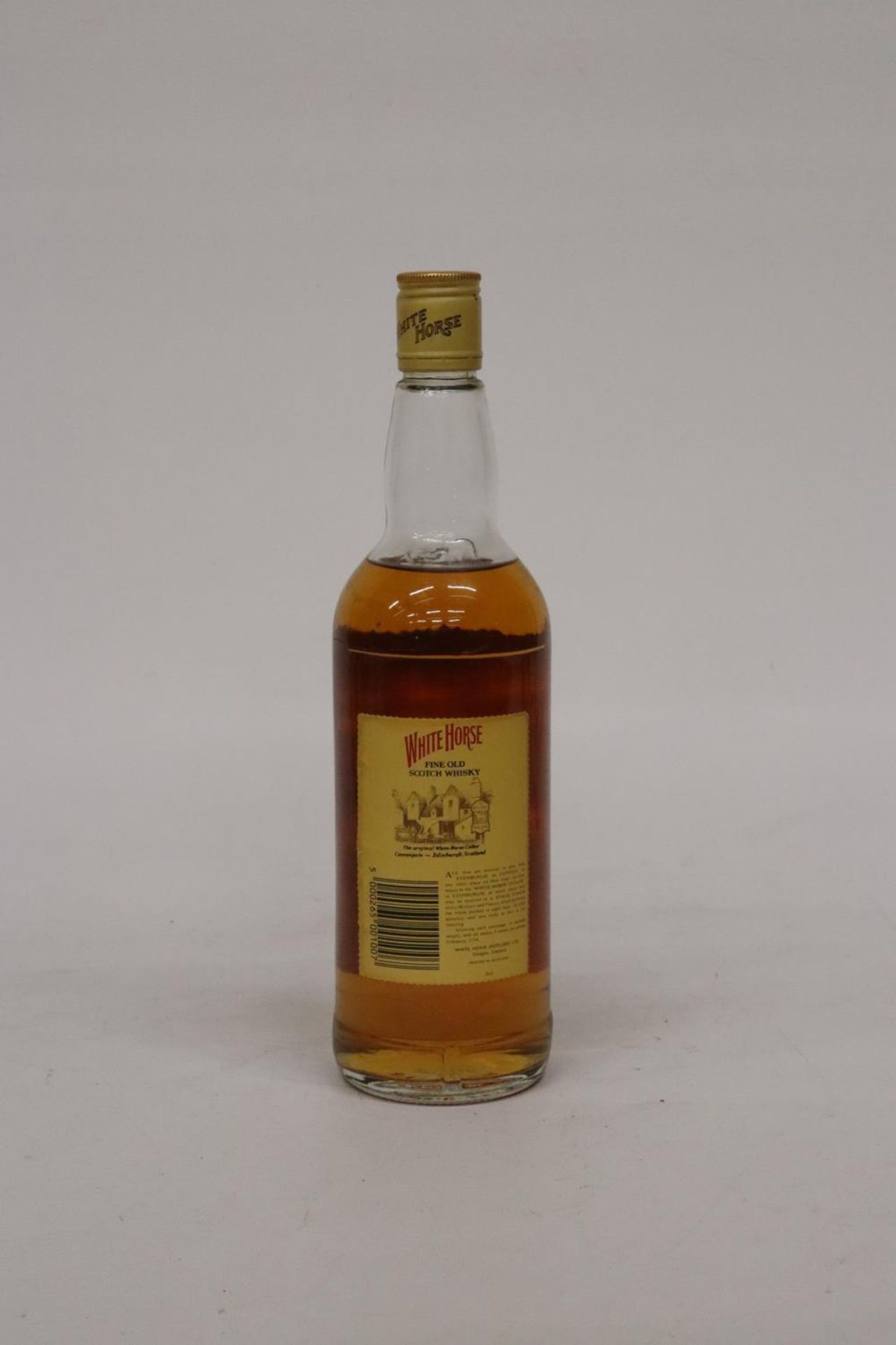 A 75CL BOTTLE OF WHITE HORSE FINE SCOTCH WHISKY - Image 2 of 3