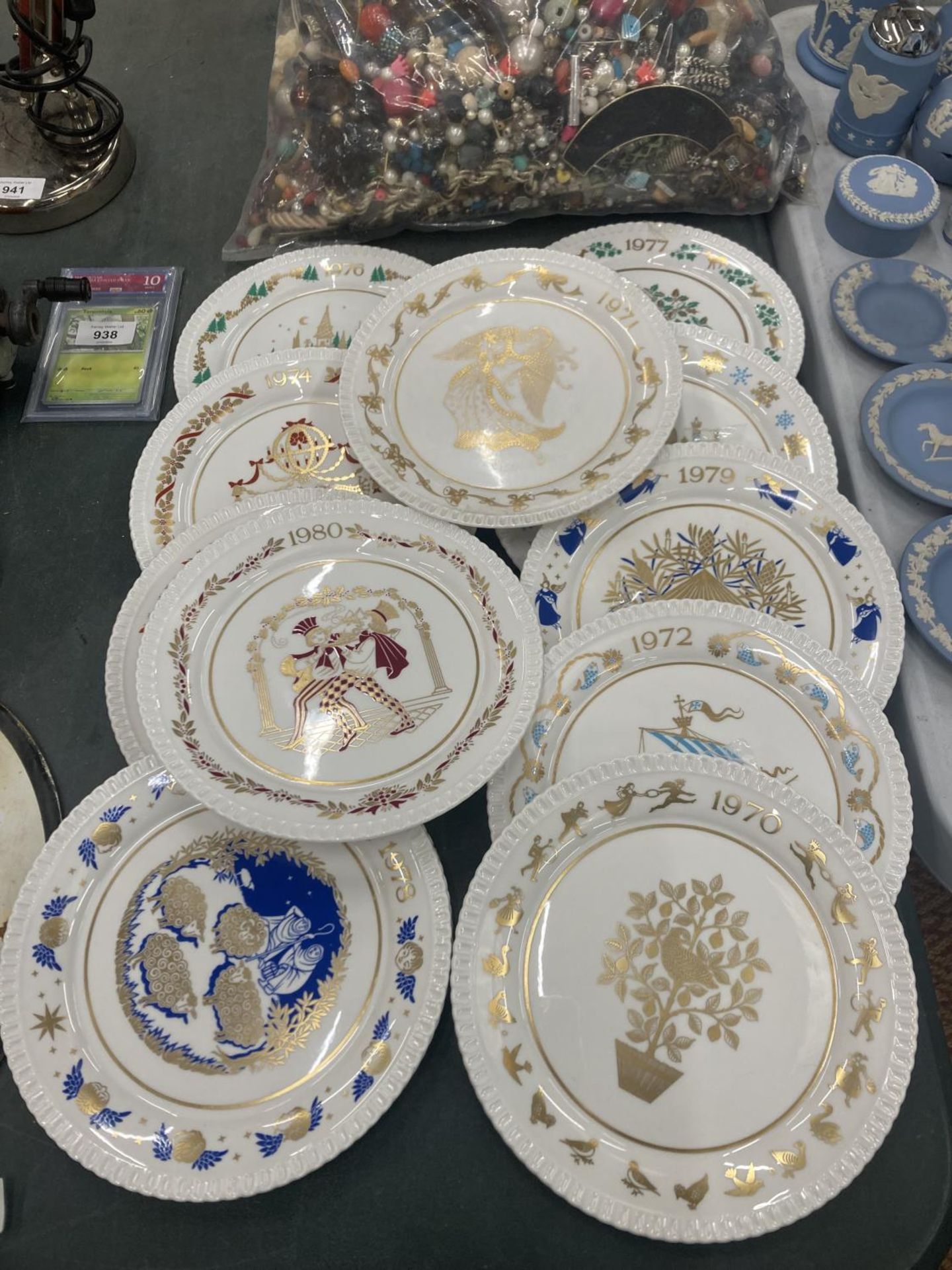 TWELVE SPODE CHRISTMAS PLATES