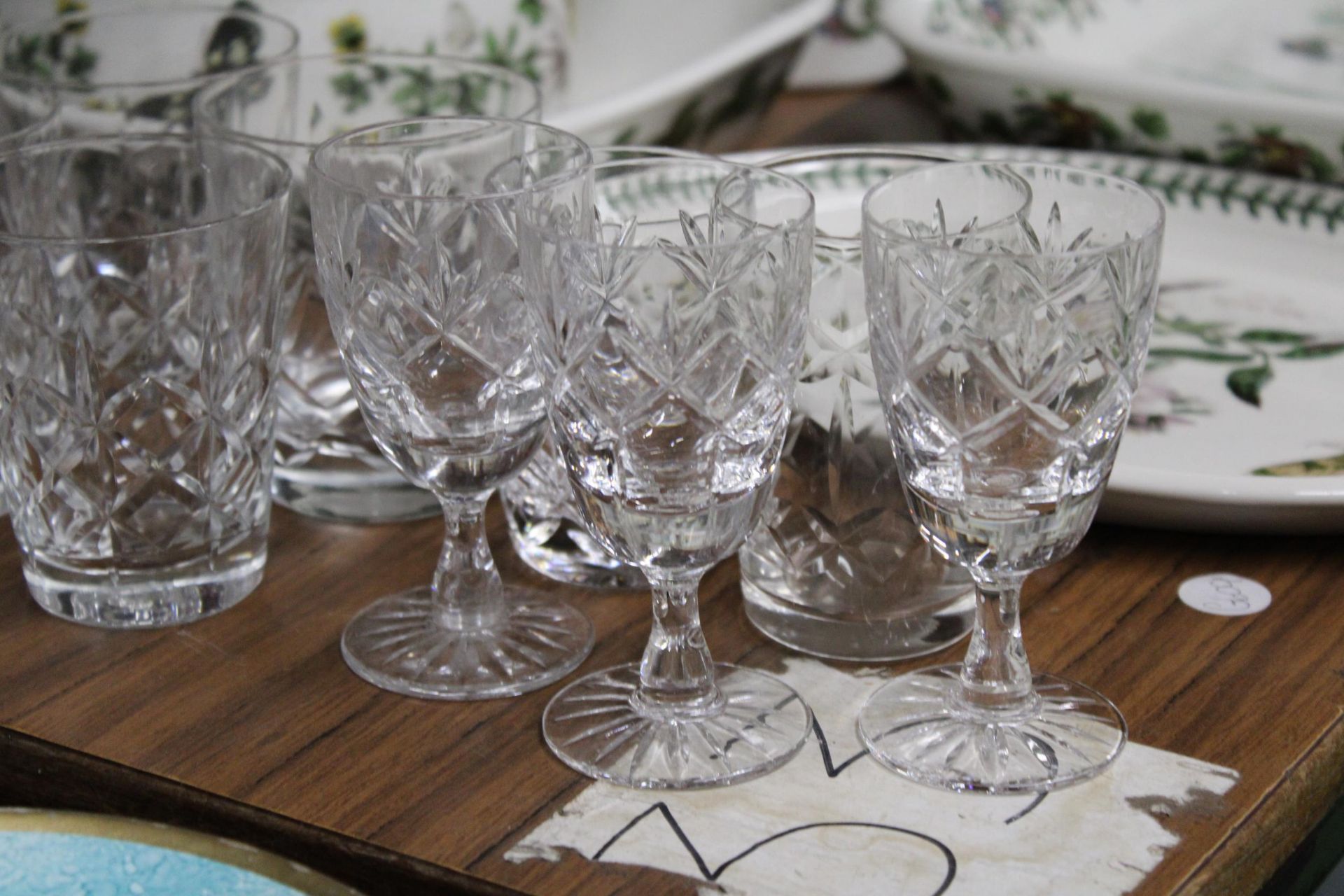 VARIOUS CUT GLASS TO INCLUDE TUMBLERS - Image 3 of 3