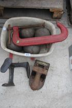 AN ASSORTMENT OF ITEMS TO INCLUDE A G CLAMP, A COBBLERS LAST AND A STAMP ETC