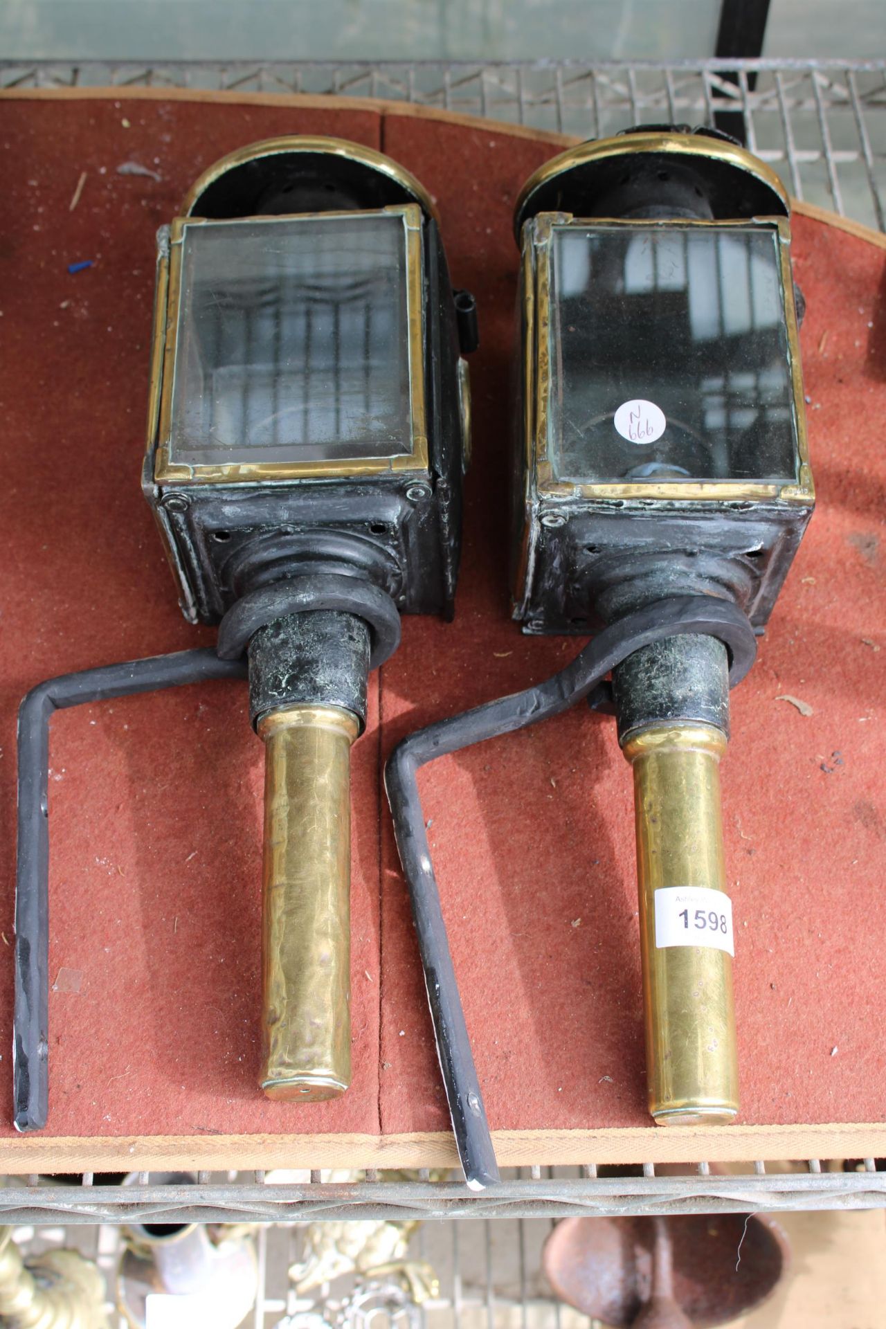 A PAIR OF VINTAGE RAYDYOT CARRIAGE LAMPS