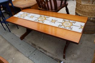 A RETRO TEAK COFFEE TABLE WITH INSET TILE TOP ON WHALE FIN LEGS, 48.5" X 20.5"