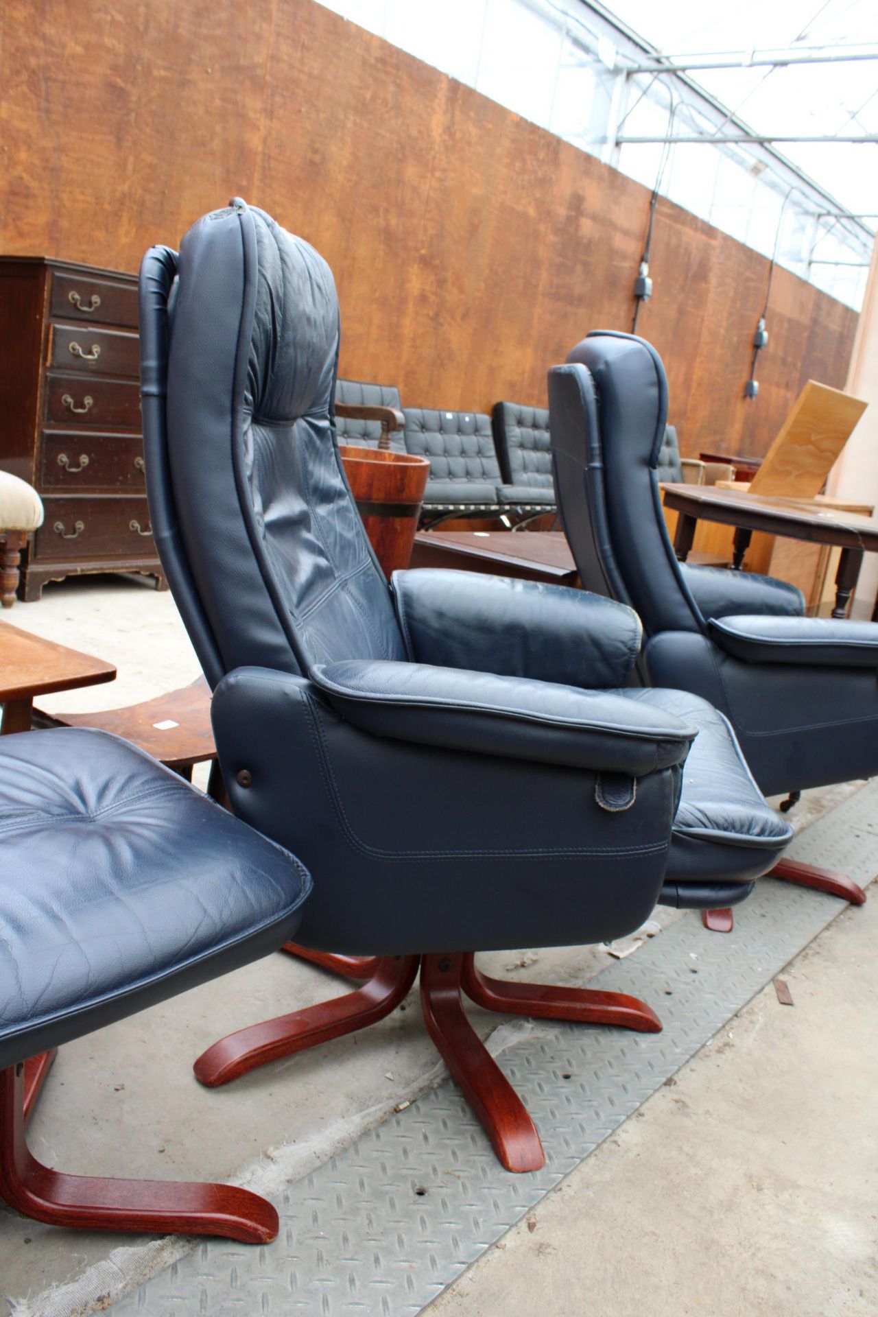MODERN BLUE SWIVEL RECLINER AND STOOL - Image 2 of 3