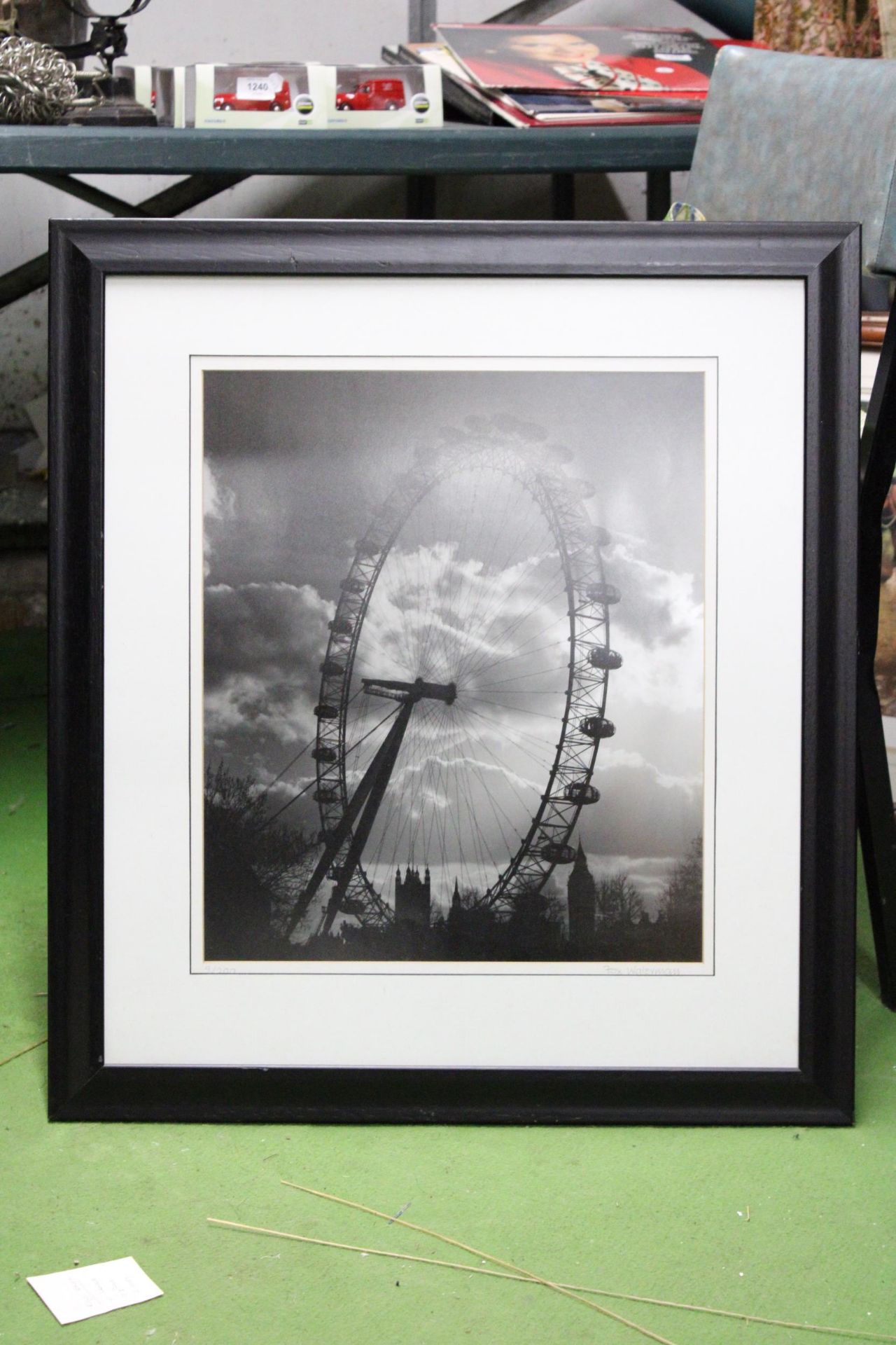 A LARGE LIMITED EDITION 9/200 PRINT OF THE LONDON EYE, 63CM X 70CM