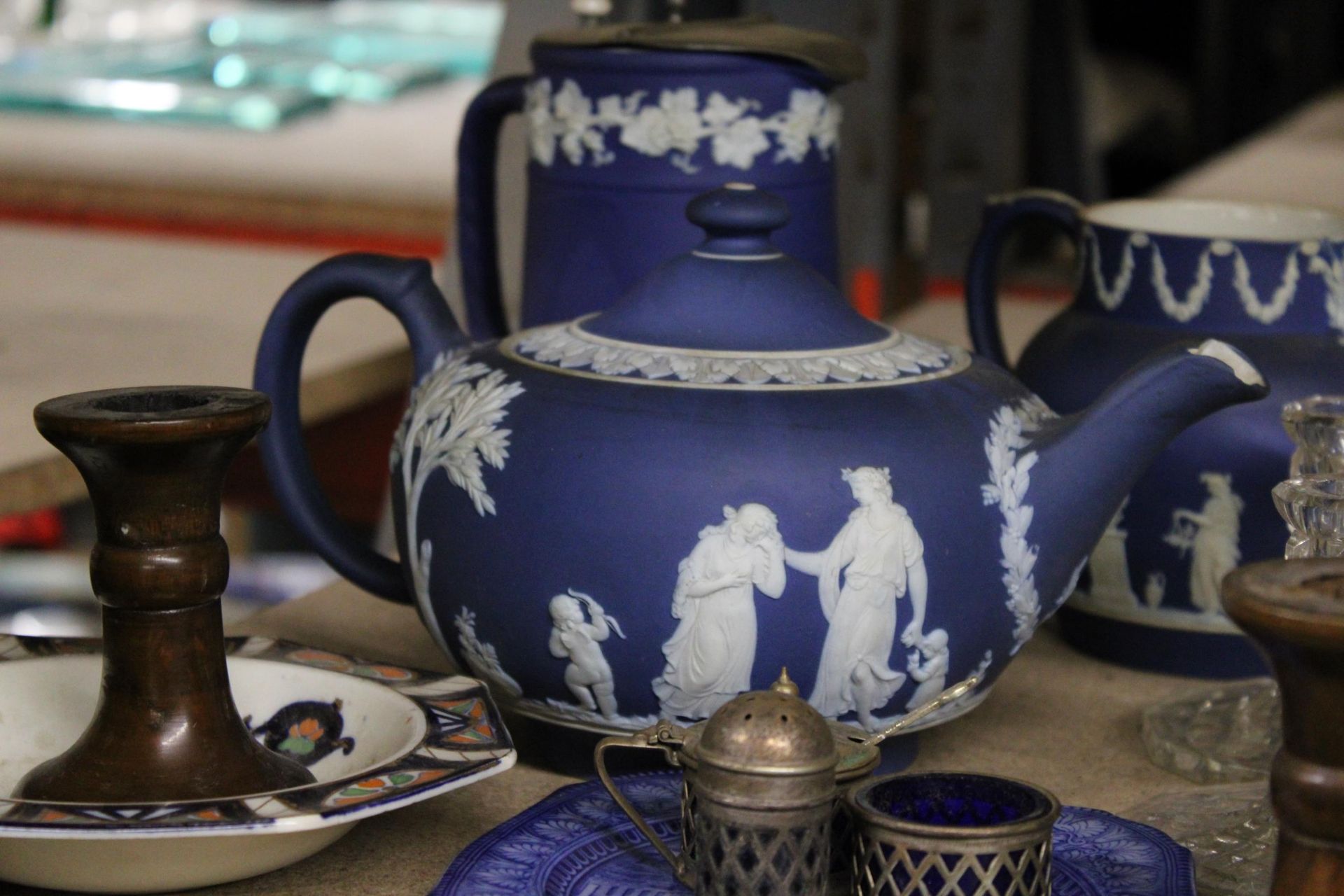 THREE PIECES OF DARK BLUE WEDGWOOD JASPERWARE TO INCLUDE A TEAPOT, PEWTER LIDDED JUG AND MILK JUG, - Image 2 of 6