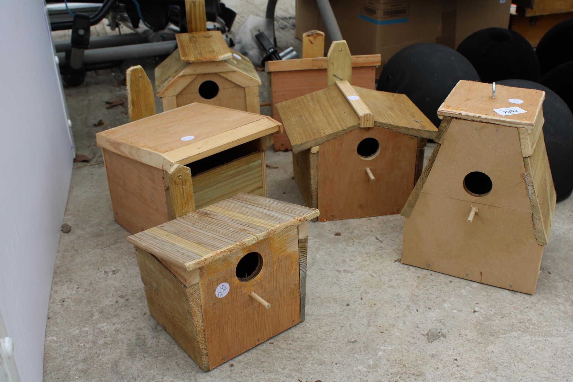 SIX VARIOUS WOODEN BIRD BOXES - Image 2 of 2