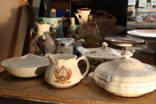 A MIXED LOT OF CERAMICS TO INCLUDE A STAFFORDSHIRE FLATBACK, NORITAKE CAKE STAND, ROYAL DOULTON