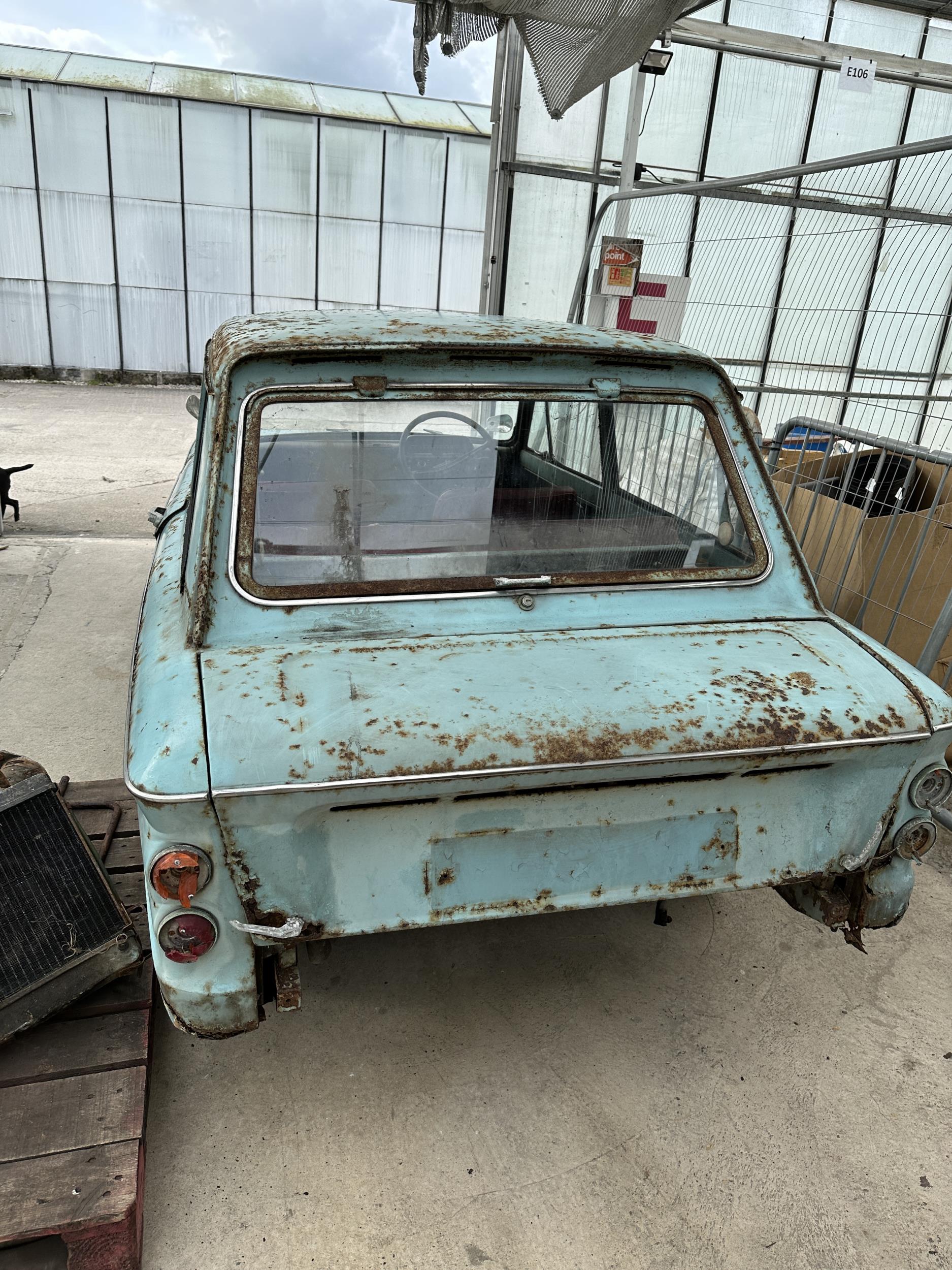 A VINTAGE HILMAN IMP BARN FIND RESTORATION PROJECT COMPLETE WITH AN ASSORTMENT OF SPARE PARTS TO - Image 6 of 16