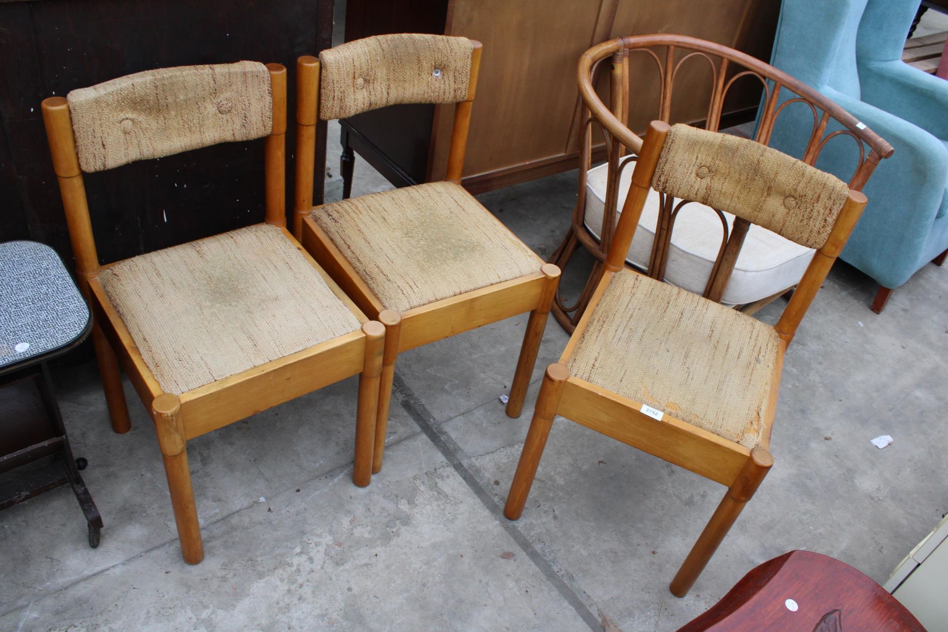 A WICKER AND BAMBOO TUB CHAIR - Image 3 of 5