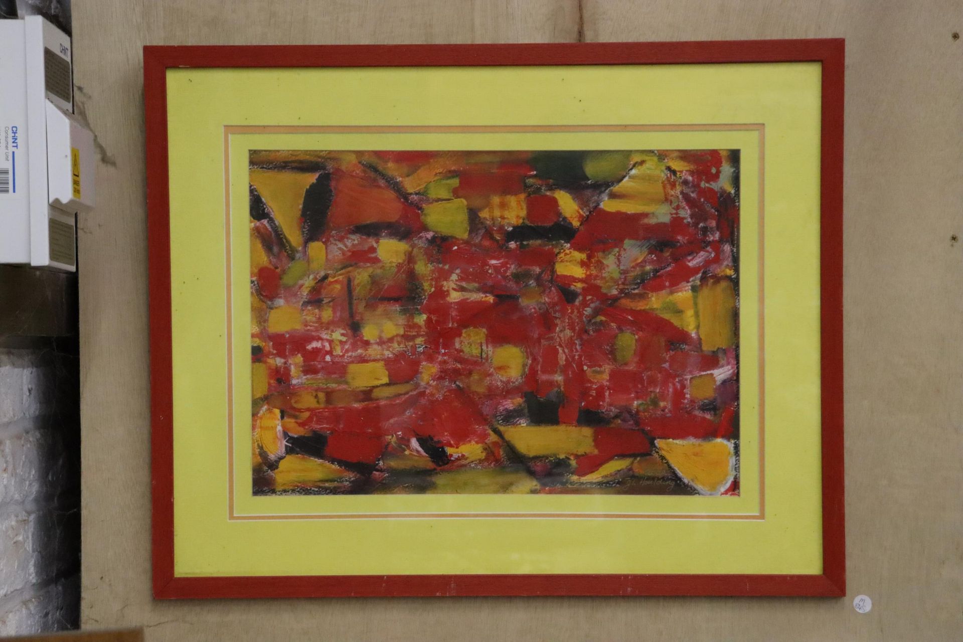 AN ABSTRACT OIL PAINTING SIGNED J L HOULDING 2002, 74CM X 59CM