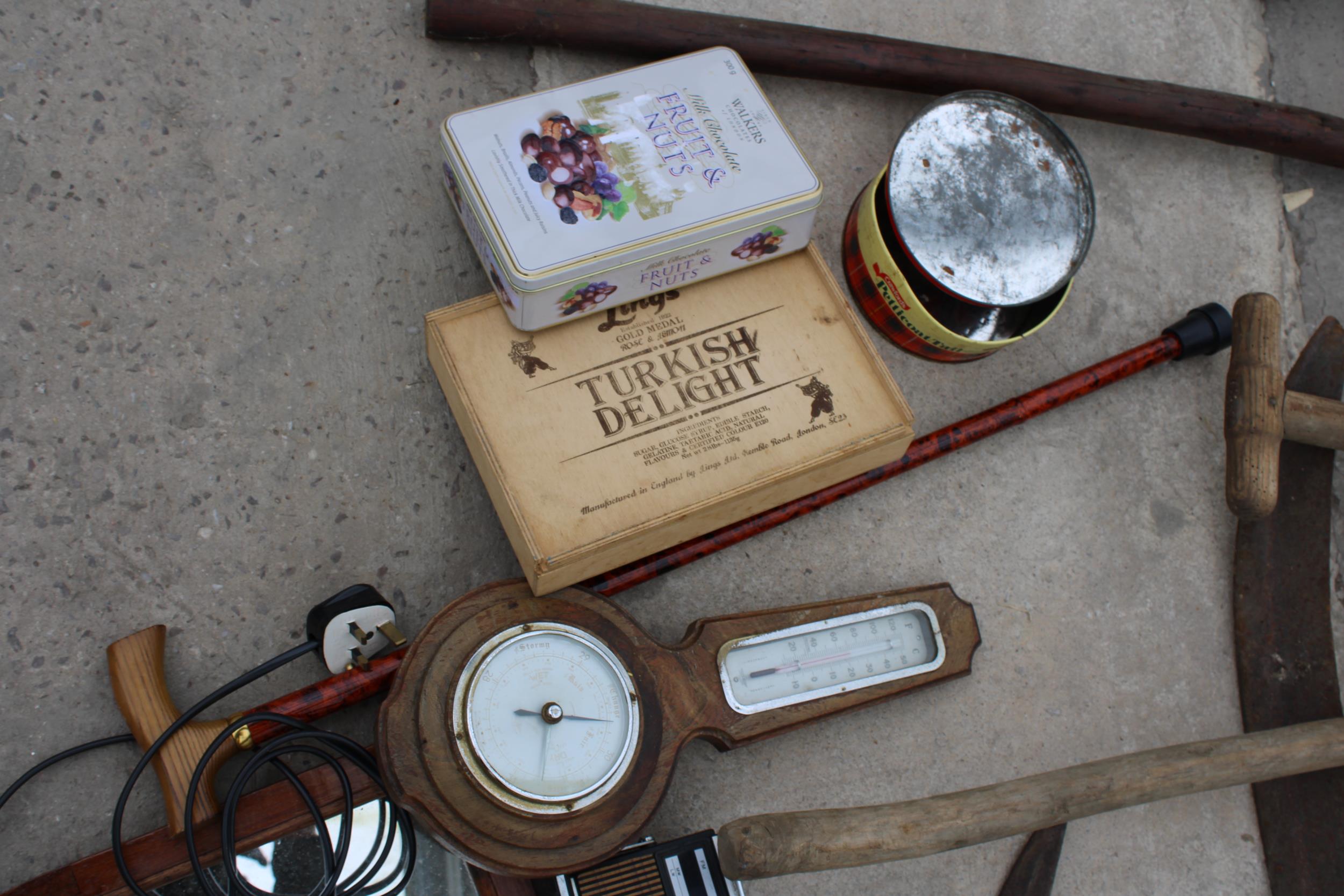 AN ASSORTMENT OF ITEMS TO INCLUDE A BAROMETER, MIRROR AND VINTAGE TINS ETC - Image 3 of 3