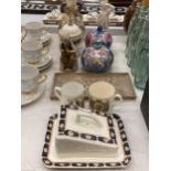 A CERAMIC LOT TO INCLUDE A WALL PLAQUE WITH CHERUBS, OVAL CLOISONNE STYLE TRINKET BOXES,
