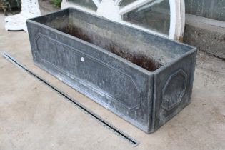 A VINTAGE SOLID HEAVY LEAD TROUGH PLANTER (L:78CM)