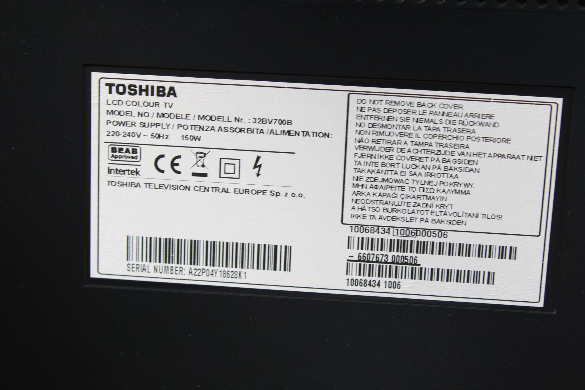 A TOSHIBA 32" TV - Image 3 of 3