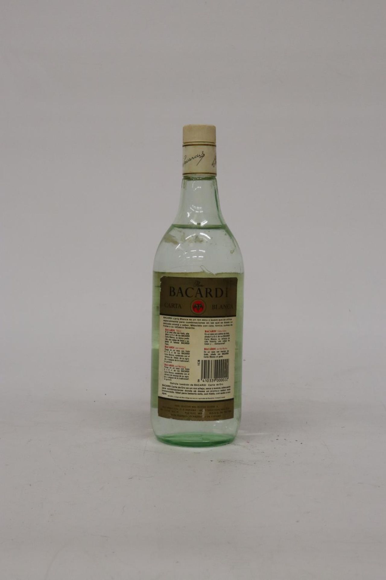 A 1L BOTTLE OF CARTA BLANCA RON SUPERIOR BACARDI - Image 3 of 4