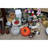 A LARGE ASSORTMENT OF HOUSEHOLD ITEMS TO INCLUDE A LE CRUESET COOKING POT, STONEWRE POTS AND VASES