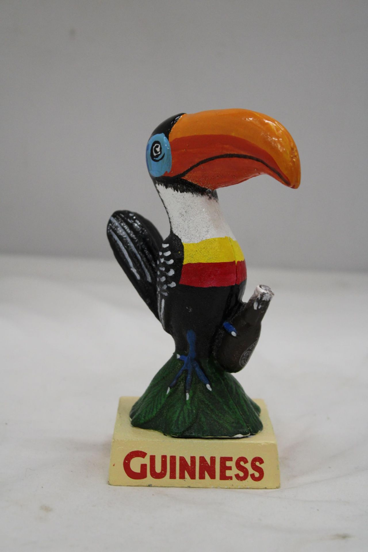 A CAST GUINNESS TOUCAN, HEIGHT 16CM - Image 5 of 5