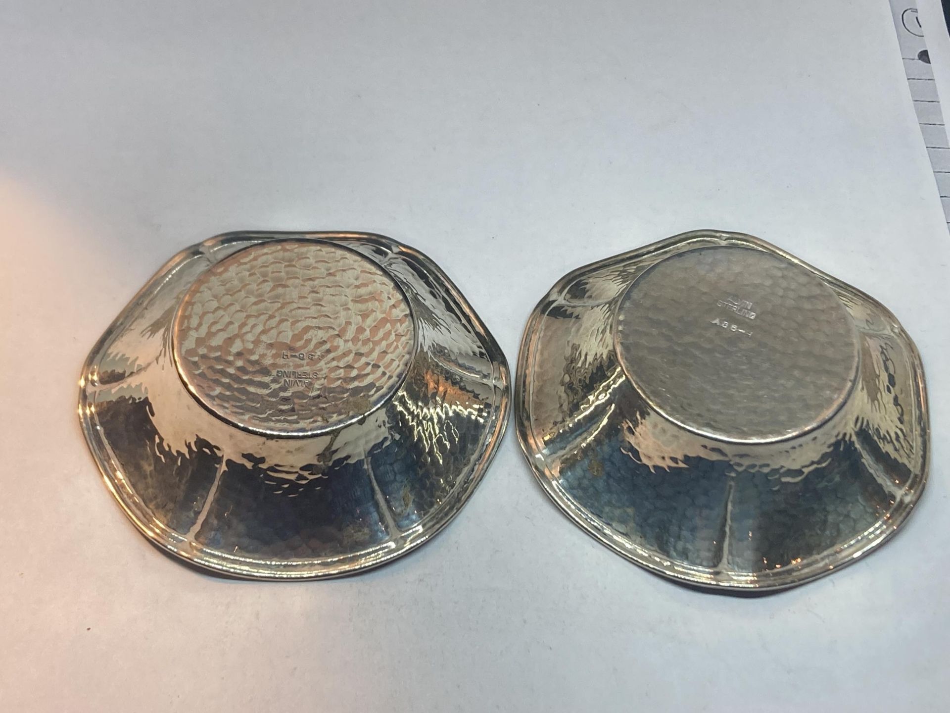 TWO STERLING SILVER CIRCULAR DISHES - Image 2 of 4