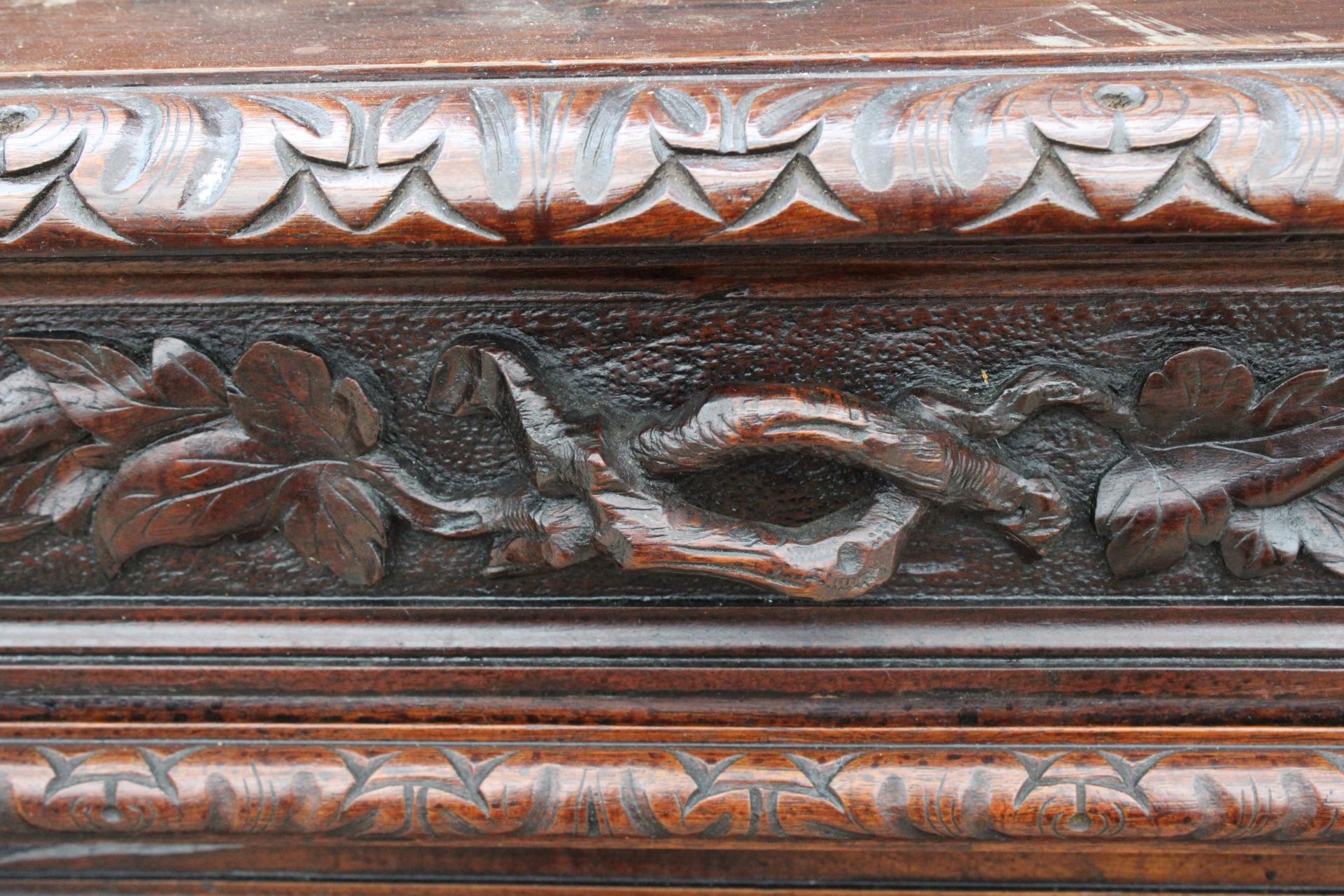 A VICTORIAN OAK BLACK FOREST STYLE SIDEBOARD WITH ASSOCIATED 2 DOOR GLAZED BOOKCASE, ALL HEAVILY - Image 5 of 12