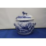 AN ORIENTAL BLUE AND WHITE LIDDED POT WITH FOO DOG LID