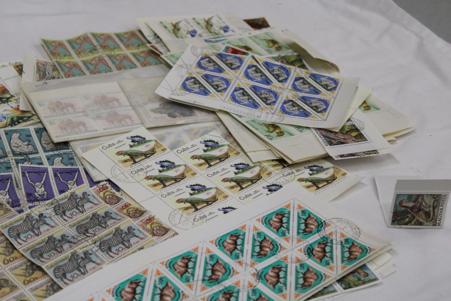 A COLLECTION OF BLOCKS OF STAMPS - Image 6 of 6