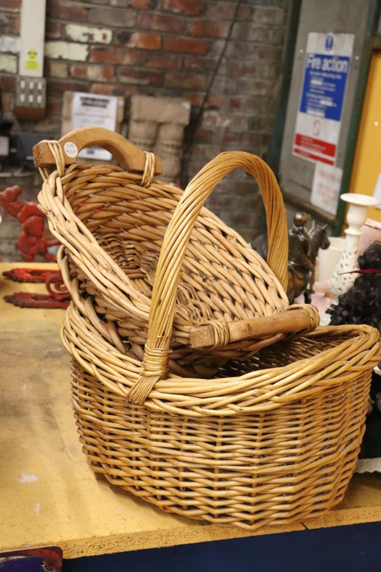 TWO VINTAGE WOODEN BASKETS - Image 3 of 4