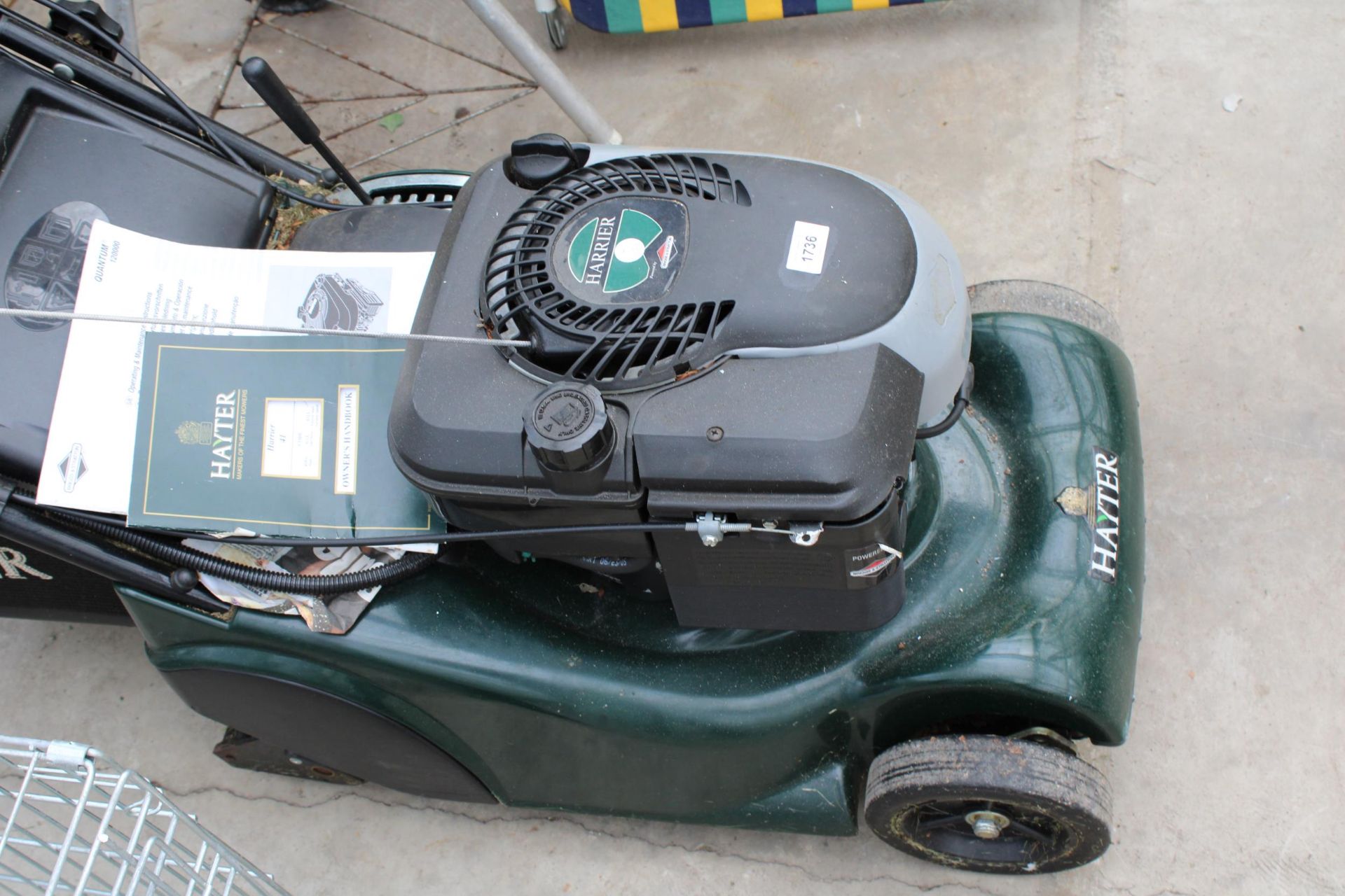 A HAYTER HARRIER 41 PETROL LAWN MOWER WITH KEY START - Image 2 of 4