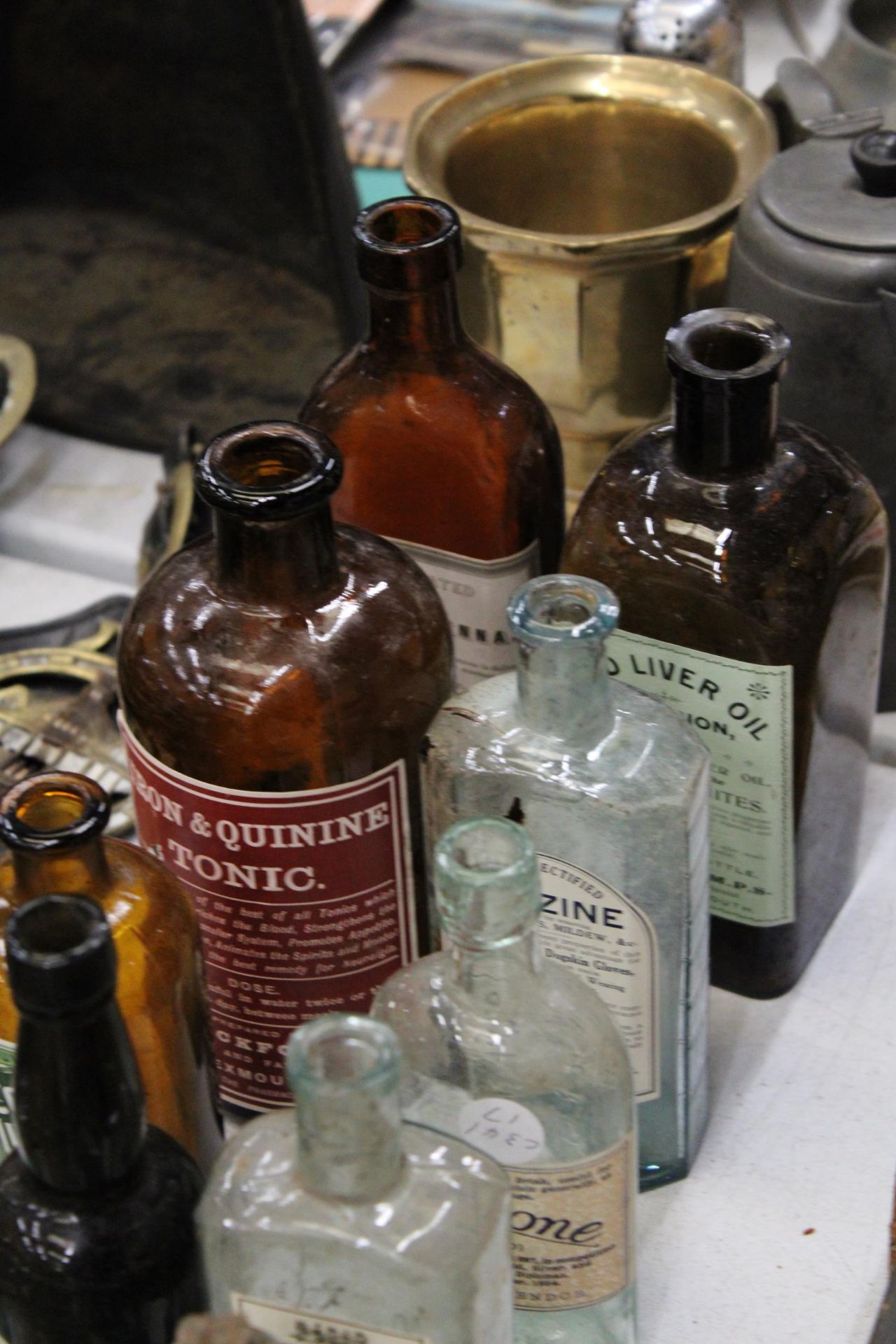 SEVENTEEN VINTAGE MEDICINAL BOTTLES - Image 5 of 6