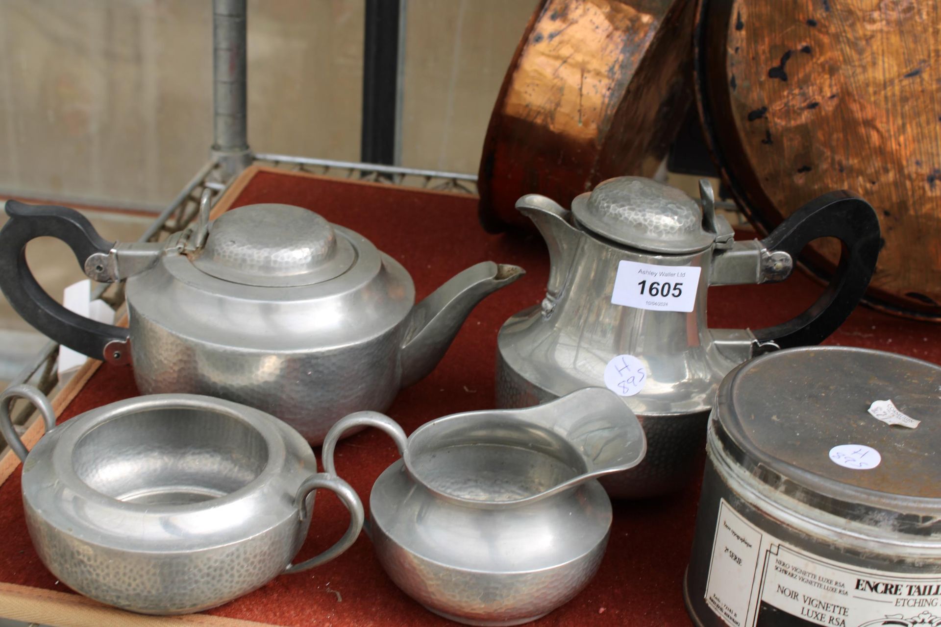 AN ASSORTMENT OF ITEMS TO INCLUDE A BEATEN PEWTER TEA SERVICE AND A TIN OF ENCRE TAILLE DOUCE - Image 2 of 3