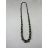 A SILVER ROPE CHAIN LENGTH 18"