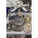 A QUANTITY OF SILV ER PLATE TO INCLUDE SOUP LADELS, SERVING BOWLS, TOAST RACK, BUTTER DISH, ETC.,