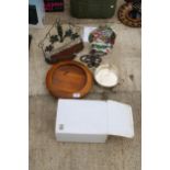 AN ASSORTMENT OF ITEMS TO INCLUDE A WIRE WALL SHELF, A TREEN BOWL AND A SILVER PLATED DISH ETC
