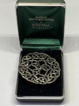 AN IRISH CELTIC BROOCH IN A PRESENTATION BOX