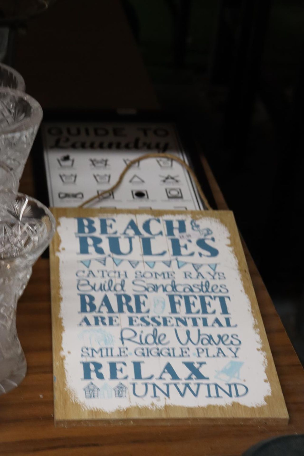A QUANTITY OF GLASSWARE TO INCLUDE VASES, CANDLESTICKS, ETC, PLUS TWO SIGNS, 'BEACH RULES' AND ' - Image 3 of 3