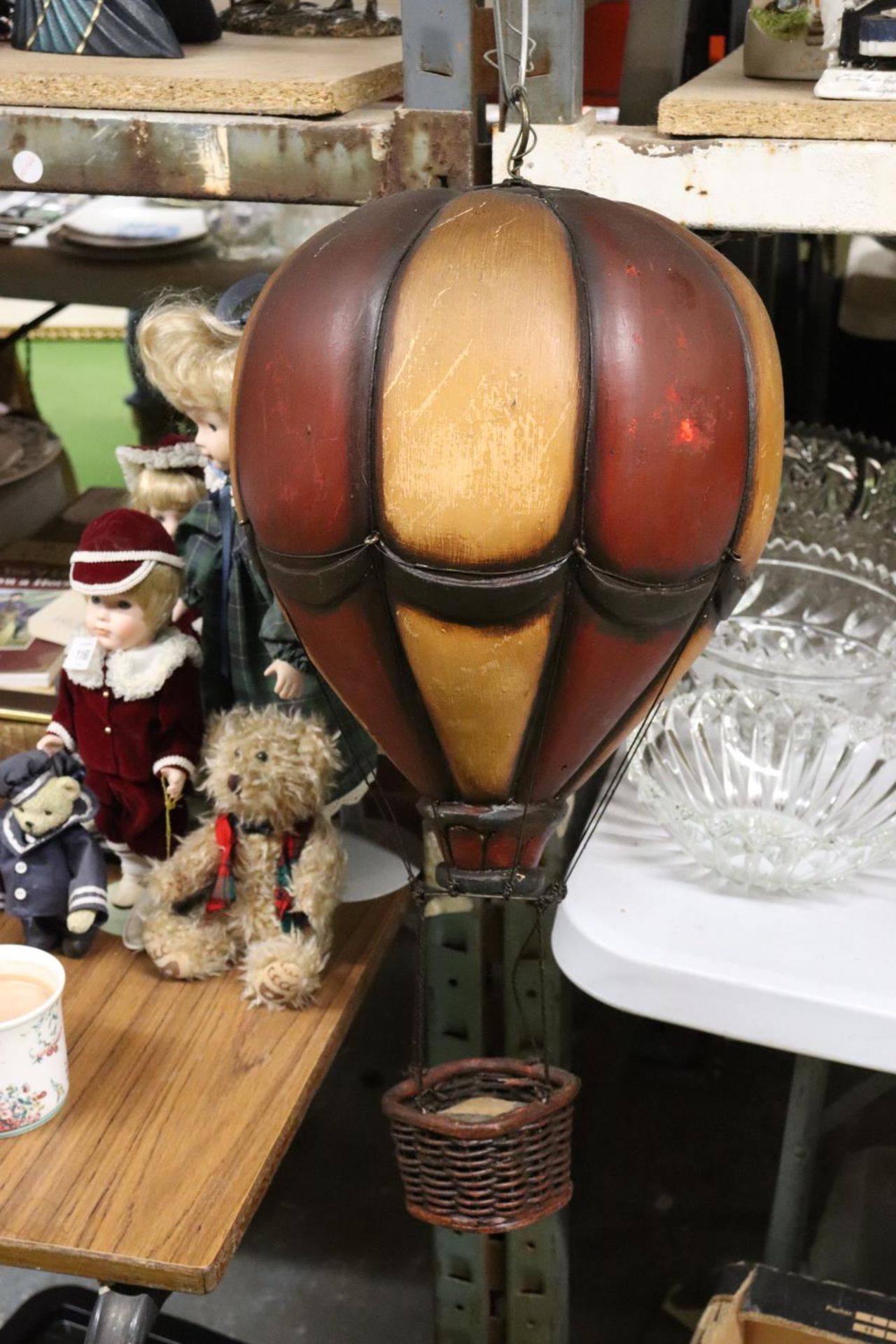 A DECORATIVE VINTAGE HOT AIR BALLOON - Image 4 of 4