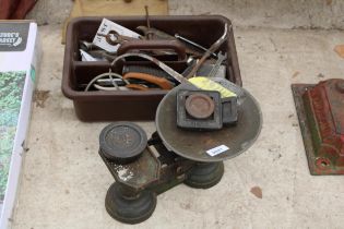 AN ASSORTMENT OF TOOLS TO INCLUDE CALIPERS, SPANNERS AND A SET OF SCALES AND WEIGHTS