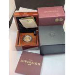 A 2017 THE SOVEREIGN GOLD PROOF LIMITED EDITION NUMBER 4,564 OF 10,500 IN A WOODEN BOXED CASE