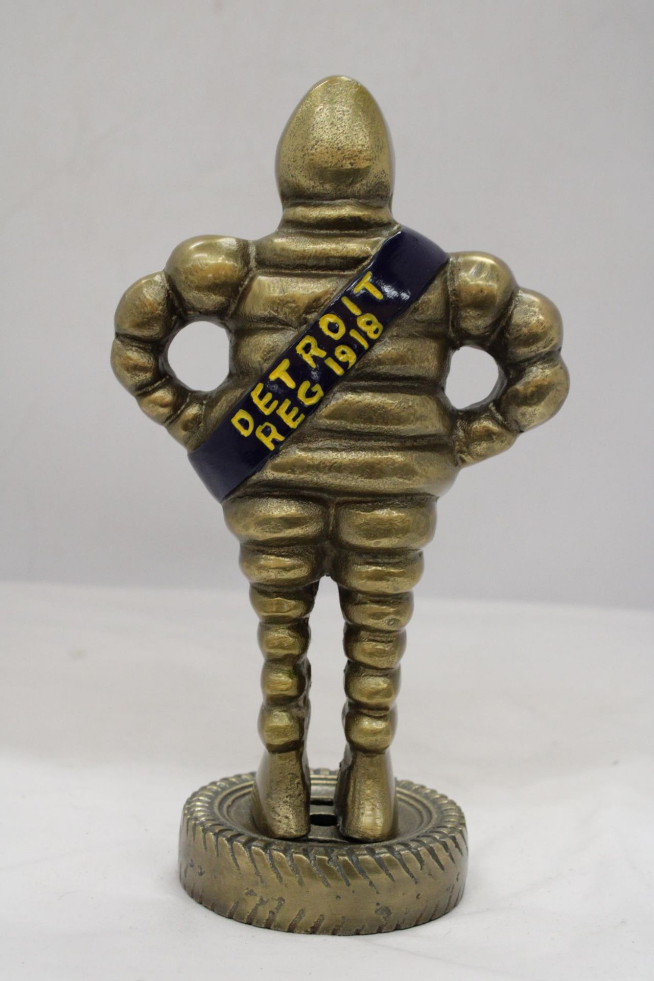 A CAST MICHELIN FIGURE, HEIGHT 28CM - Image 4 of 5