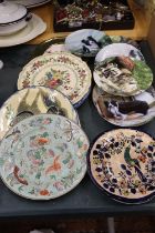 A LARGE QUANTITY OF CABINET PLATES TO INCLUDE COLLIE DOGS, ORIENTAL ETC
