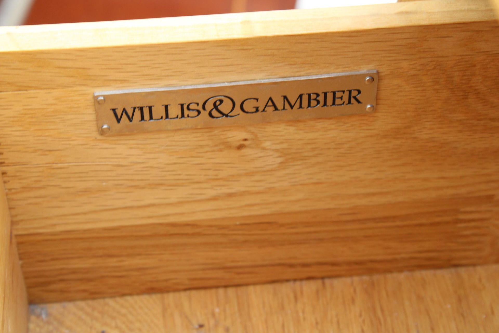 A MODERN OAK WILLIS AND GAMBIER BEDSIDE CHEST AND TUBULAR FRAMED STOOL - Image 3 of 3