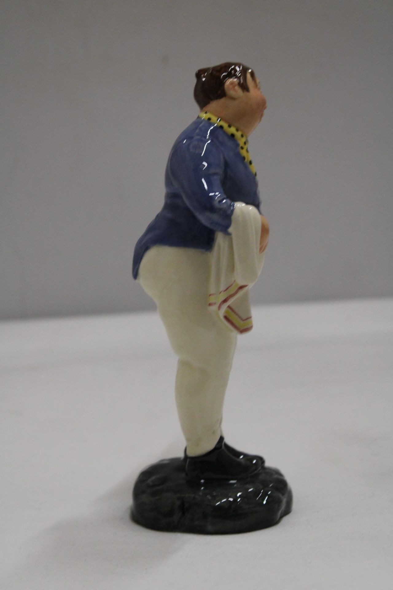 A ROYAL DOULTON FAT BOY FIGURE HN 2096 - Image 3 of 6